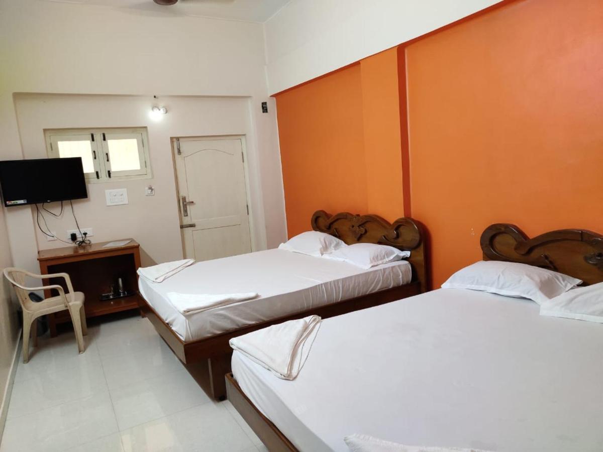 Sibi Lodge Coimbatore Esterno foto