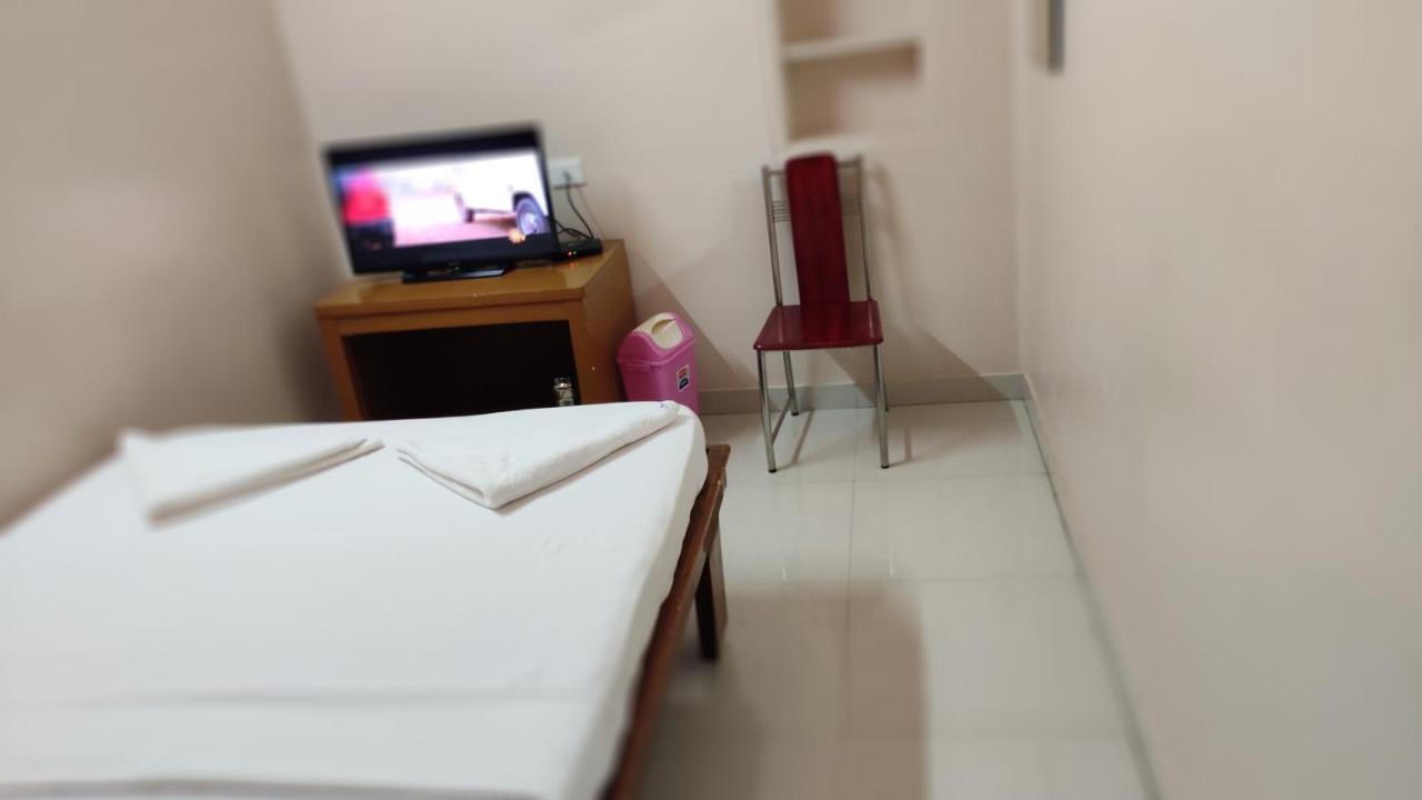 Sibi Lodge Coimbatore Esterno foto