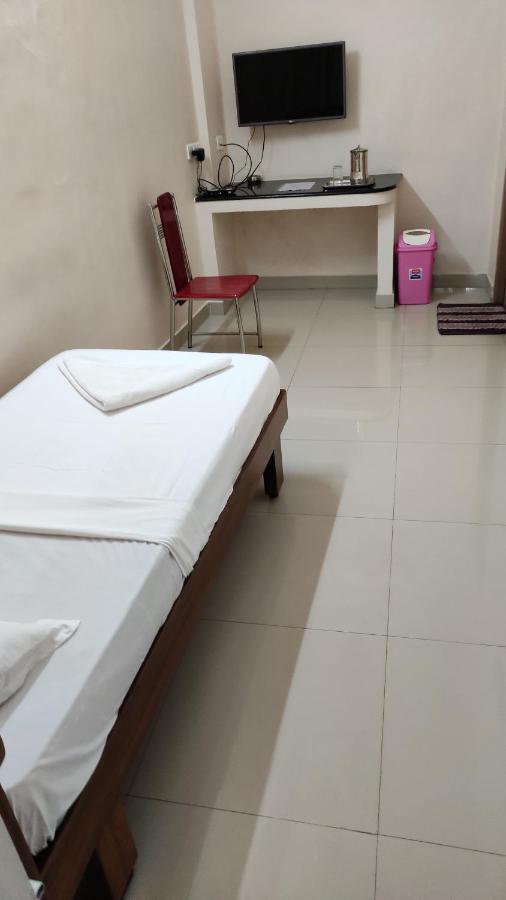 Sibi Lodge Coimbatore Esterno foto