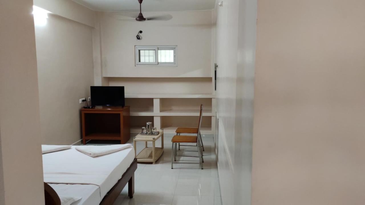 Sibi Lodge Coimbatore Esterno foto